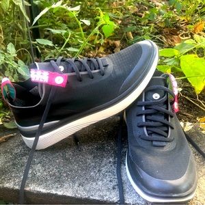 Very gently worn Bala 12’s